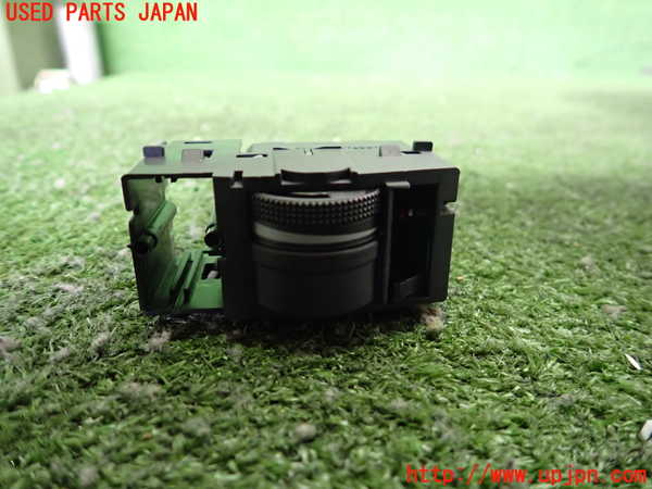 2UPJ-25116306]アウディ・TT クーペ(8JBUBF)スイッチ1 (メーター照度) 中古_m0001.jpg