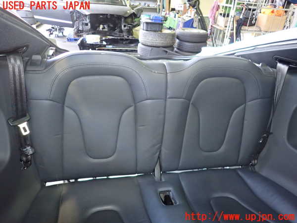 2UPJ-25117385]アウディ・TT クーペ(8JBUBF)リアシート 中古_m0002.jpg