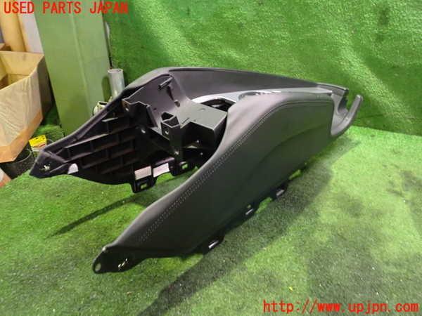 2UPJ-25117540]アウディ・TT クーペ(8JBUBF)センターコンソール 中古_m0002.jpg