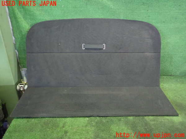 2UPJ-25117771]アウディ・TT クーペ(8JBUBF)ラゲッジトレイ1 中古_m0001.jpg