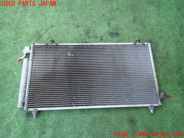 5UPJ-25126031]セリカ(ZZT231)エアコンコンデンサー1 中古_m0002.jpg