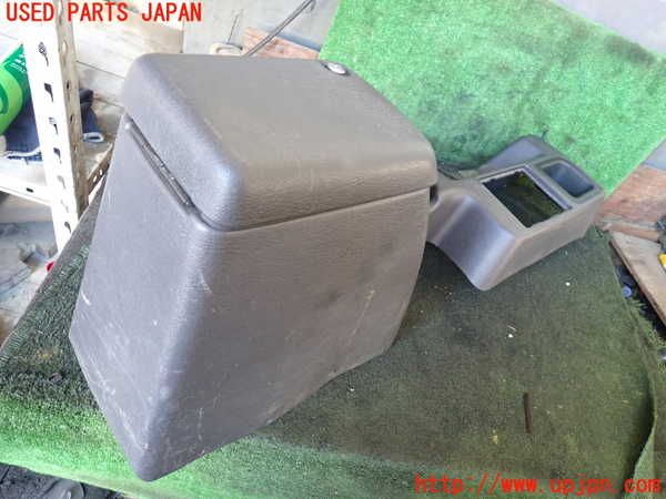 1UPJ-25137540]ジープ・ラングラー(TJ40S)センターコンソール 中古_m0004.jpg