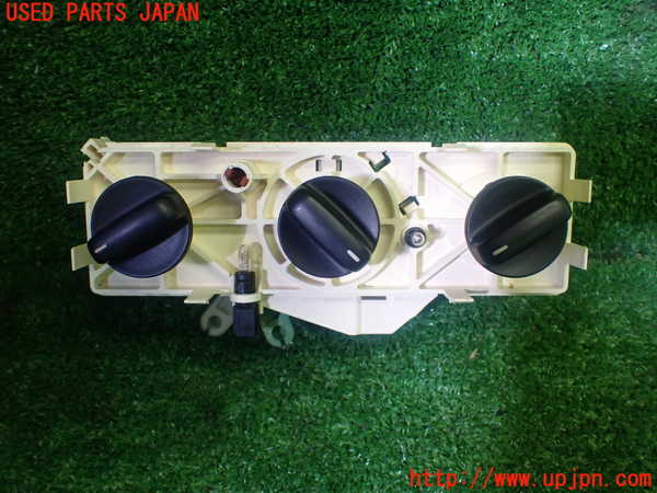 1UPJ-25156066]BMW Z3 ロードスター E36/7(CL20)エアコンスイッチ1 【ジャンク】_m0001.jpg
