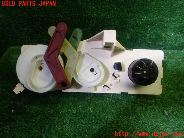 1UPJ-25156066]BMW Z3 ロードスター E36/7(CL20)エアコンスイッチ1 【ジャンク】_m0002.jpg