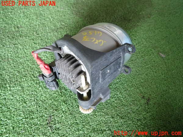 1UPJ-25171182]エスティマ(ACR50W)左フォグ 中古_m0002.jpg