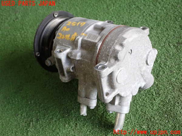 1UPJ-25176025]エスティマ(ACR50W)エアコンコンプレッサー 中古_m0003.jpg