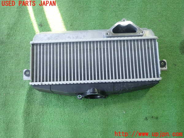 5UPJ-25182451]レヴォーグ(VNH)インタークーラー1 中古_m0001.jpg