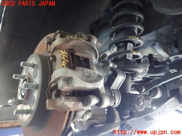 5UPJ-25184095]レヴォーグ(VNH)左リアキャリパー 中古_m0001.jpg
