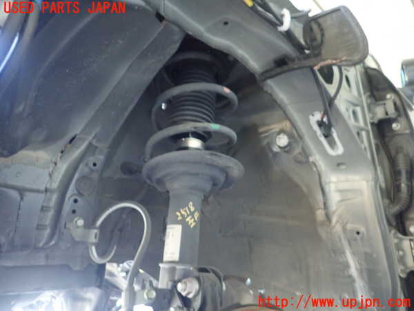 5UPJ-25185025]レヴォーグ(VNH)左フロントストラット 中古_m0001.jpg