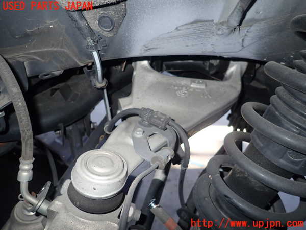 5UPJ-25185156]レヴォーグ(VNH)左リアアッパーアーム1 中古_m0001.jpg