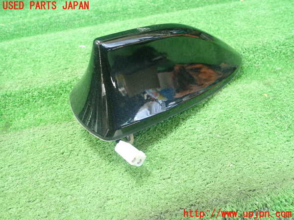 1UPJ-25186550]レヴォーグ(VNH)アンテナ 中古_m0002.jpg