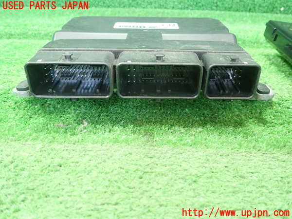 1UPJ-25186110]レヴォーグ(VNH)エンジンコンピューター 中古_m0002.jpg
