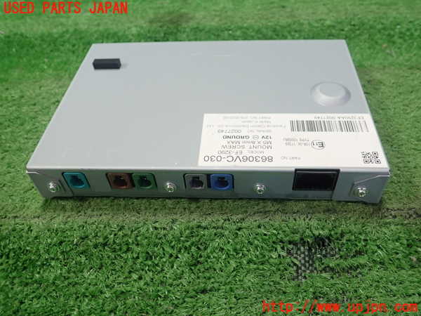 5UPJ-25186148]レヴォーグ(VNH)コンピューター3 (86306VC-030) 中古_m0001.jpg