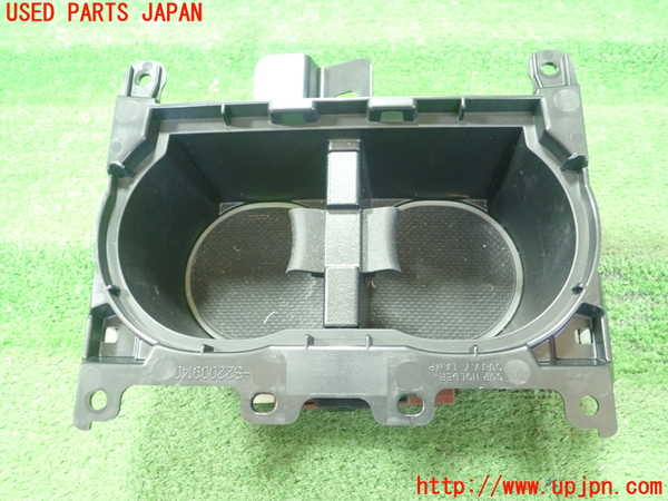 1UPJ-25187810]レヴォーグ(VNH)ドリンクホルダー 中古_m0001.jpg