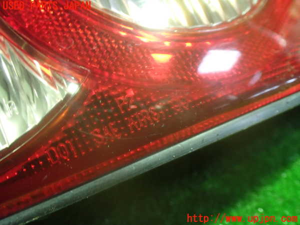 5UPJ-25191530]ロードスター(NB8C)右テールランプ 中古_m0003.jpg