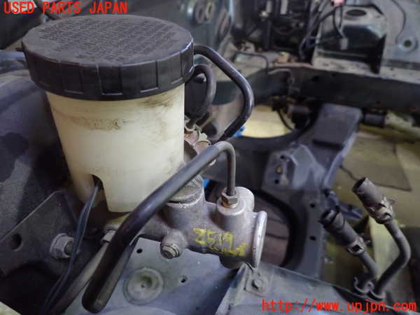 5UPJ-25194050]ロードスター(NB8C)ブレーキマスターシリンダー 中古_m0001.jpg