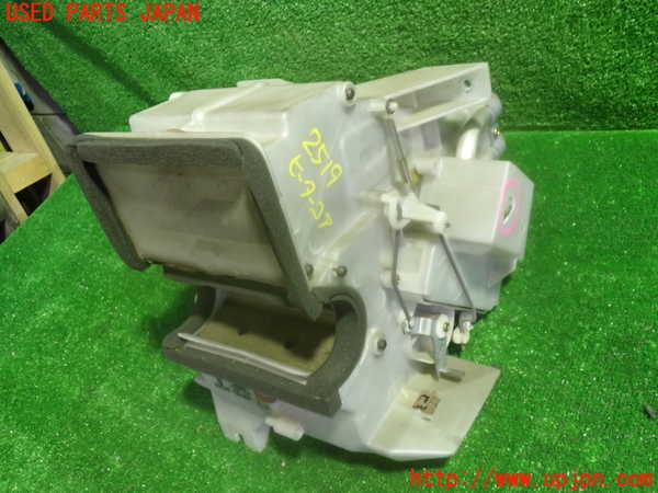 1UPJ-25196100]ロードスター(NB8C)ヒーターコア 中古_m0002.jpg