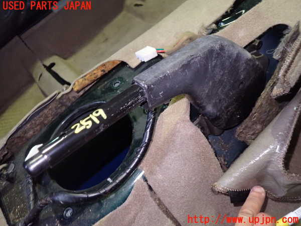 5UPJ-25197550]ロードスター(NB8C)サイドブレーキレバー 中古_m0001.jpg