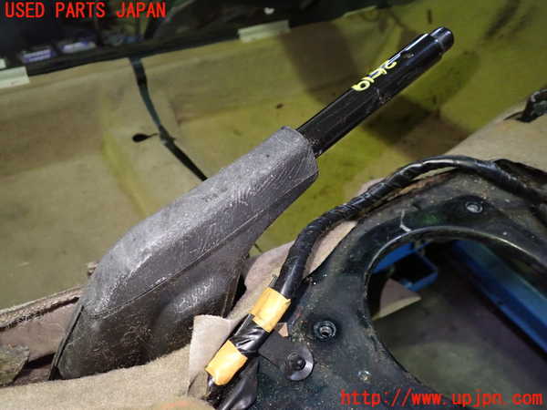 5UPJ-25197550]ロードスター(NB8C)サイドブレーキレバー 中古_m0002.jpg