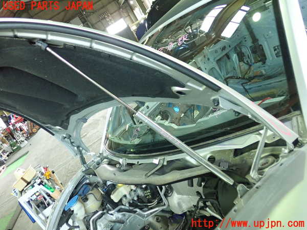 1UPJ-25201068]VW ニュービートルカブリオレ(1YAZJ)ボンネットダンパー 中古_m0001.jpg
