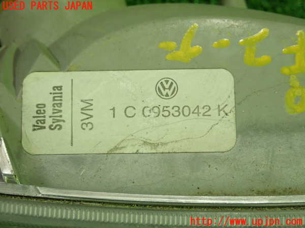 1UPJ-25201150]VW ニュービートルカブリオレ(1YAZJ)右コーナーランプ 中古_m0003.jpg