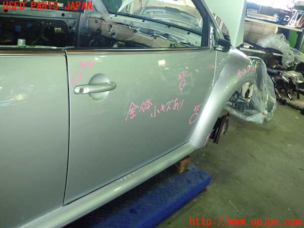 1UPJ-25201230]VW ニュービートルカブリオレ(1YAZJ)右ドア M50V 中古_m0002.jpg