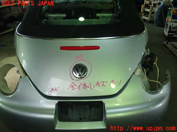 5UPJ-25201500]VW ニュービートルカブリオレ(1YAZJ)トランク 中古_m0001.jpg
