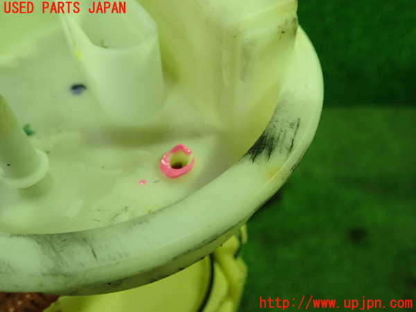 1UPJ-25202510]VW ニュービートルカブリオレ(1YAZJ)燃料ポンプ 中古_m0004.jpg