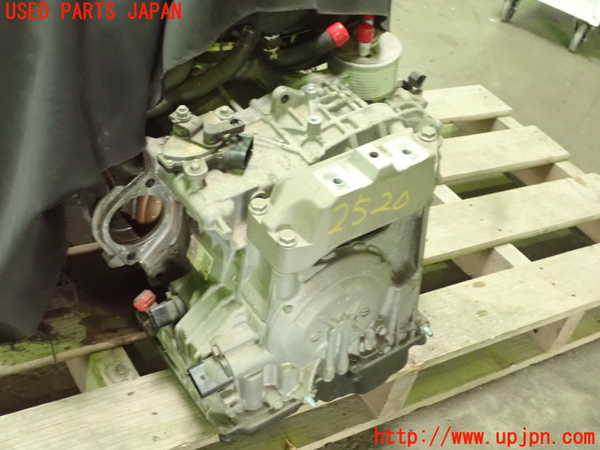 1UPJ-25203010]VW ニュービートルカブリオレ(1YAZJ)ミッション AT 不明 中古_m0002.jpg