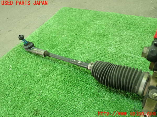 5UPJ-25204235]VW ニュービートルカブリオレ(1YAZJ)パワステギアボックス 中古_m0004.jpg