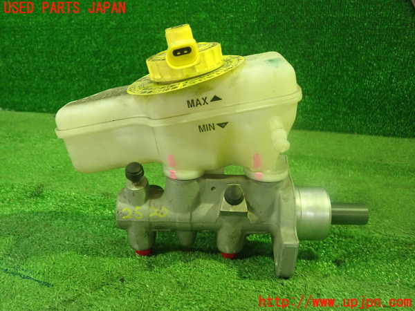5UPJ-25204050]VW ニュービートルカブリオレ(1YAZJ)ブレーキマスターシリンダー 中古_m0001.jpg