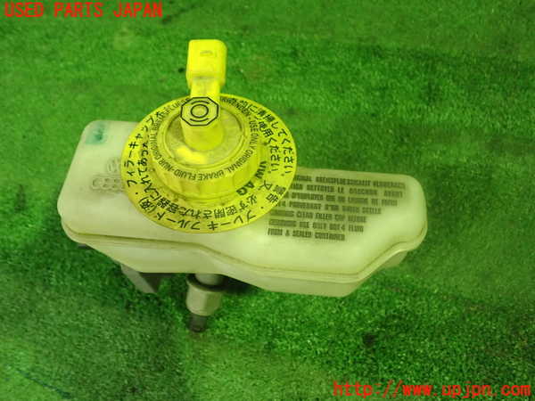 5UPJ-25204050]VW ニュービートルカブリオレ(1YAZJ)ブレーキマスターシリンダー 中古_m0003.jpg