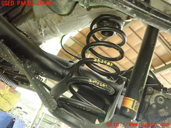 5UPJ-25205100]VW ニュービートルカブリオレ(1YAZJ)右リアスプリング 中古_m0001.jpg
