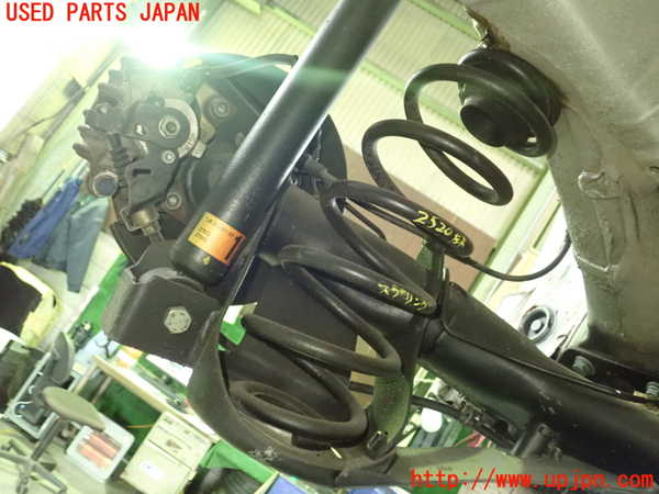 5UPJ-25205105]VW ニュービートルカブリオレ(1YAZJ)左リアスプリング 中古_m0001.jpg