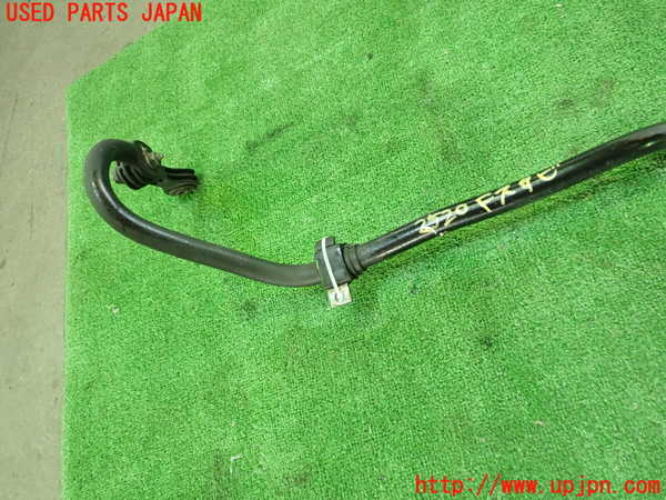 1UPJ-25205440]VW ニュービートルカブリオレ(1YAZJ)フロントスタビライザー 中古_m0004.jpg