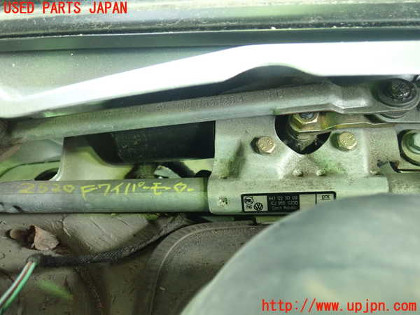 1UPJ-25206770]VW ニュービートルカブリオレ(1YAZJ)フロントワイパーモーター 中古_m0004.jpg