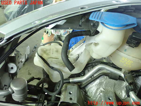 1UPJ-25206791]VW ニュービートルカブリオレ(1YAZJ)ウォッシャータンク1 中古_m0001.jpg