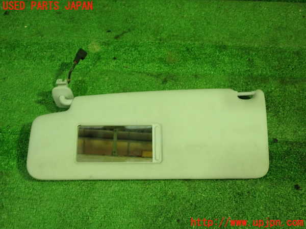 5UPJ-25207630]VW ニュービートルカブリオレ(1YAZJ)室内サンバイザー左側 中古_m0004.jpg