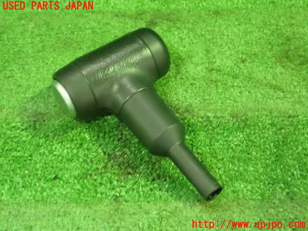 5UPJ-25207570]VW ニュービートルカブリオレ(1YAZJ)シフトノブ 中古_m0001.jpg