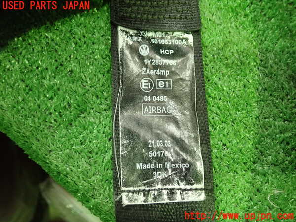 1UPJ-25207045]VW ニュービートルカブリオレ(1YAZJ)運転席シートベルト 中古_m0003.jpg