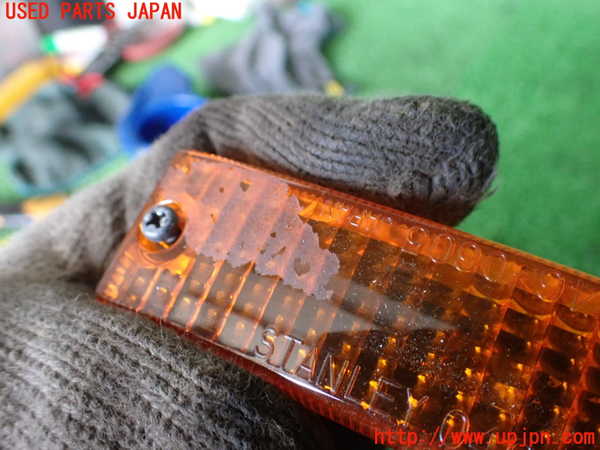 2UPJ-25211160]サバンナ RX-7(FC3S)右ウィンカーレンズ 中古_m0003.jpg