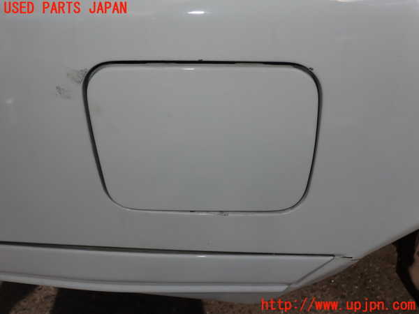 2UPJ-25211690]サバンナ RX-7(FC3S)フューエルリッド 中古_m0001.jpg