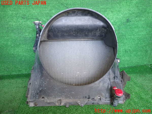 5UPJ-25212321]サバンナ RX-7(FC3S)ラジエーター1 中古_m0003.jpg