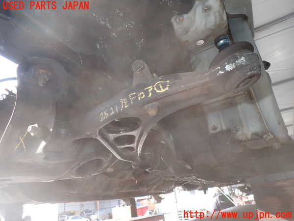 2UPJ-25215186]サバンナ RX-7(FC3S)左フロントロアアーム1 中古_m0001.jpg