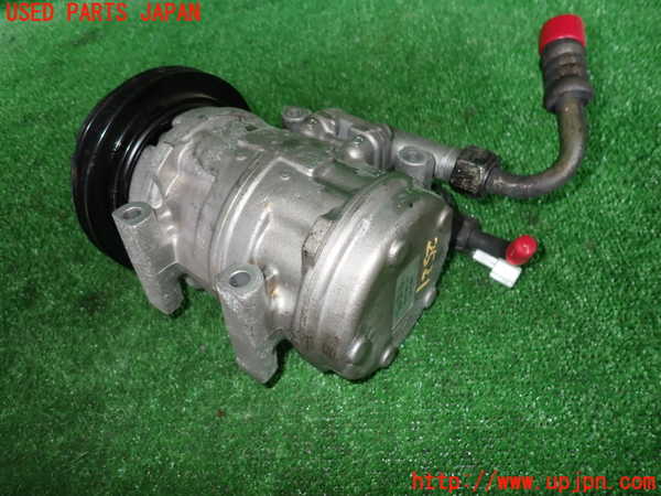 2UPJ-25216025]サバンナ RX-7(FC3S)エアコンコンプレッサー 中古_m0002.jpg