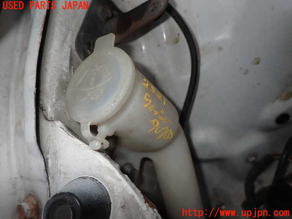 2UPJ-25216791]サバンナ RX-7(FC3S)ウォッシャータンク1 中古_m0001.jpg