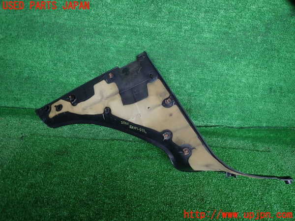 5UPJ-25217675]サバンナ RX-7(FC3S)右リアピラートリム 中古_m0002.jpg