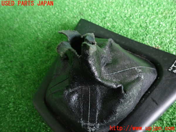 2UPJ-25217575]サバンナ RX-7(FC3S)シフトブーツ 【ジャンク品】 中古_m0003.jpg