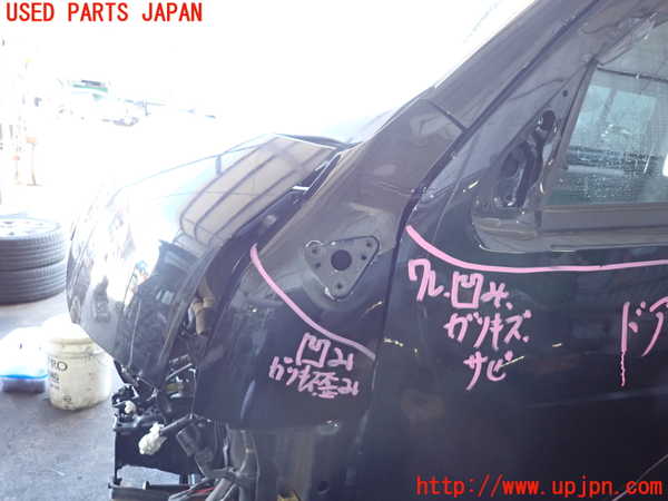 2UPJ-25221102]ハイエースバン200系(KDH201V)左前コーナーパネル 【ジャンク品】 中古_m0001.jpg