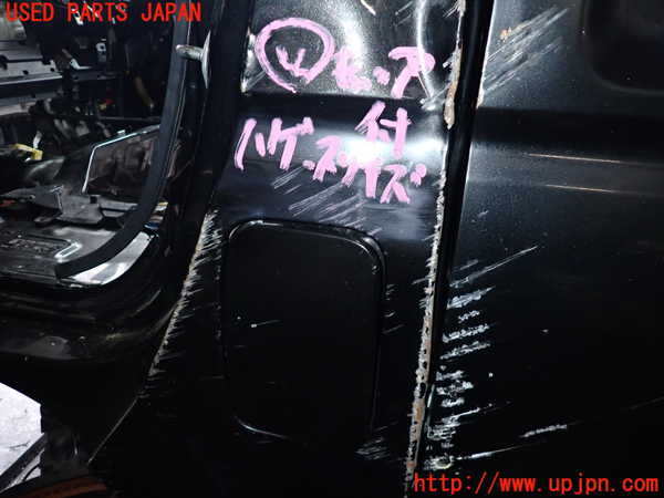 2UPJ-25221690]ハイエースバン200系(KDH201V)フューエルリッド 中古_m0001.jpg